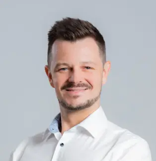 Headshot of Rene Klose